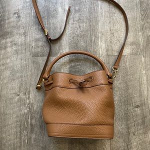 Amazing Condition Tory Burch Bucket Bag ✨